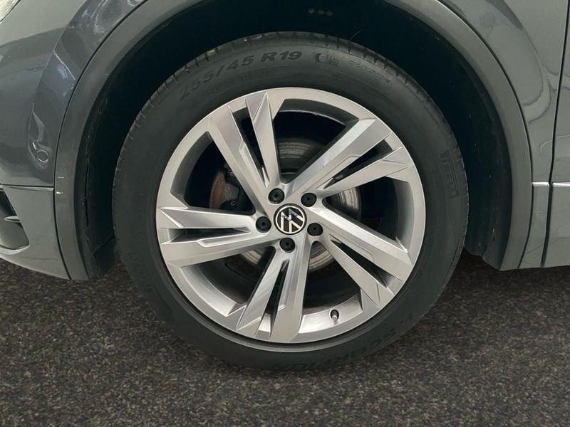 Volkswagen Tiguan Tiguan 2.0 TDI 150 CV SCR DSG R-Line