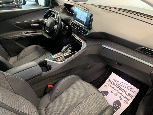 PEUGEOT 3008 1.5 BlueHDi EAT8 Allure Pack Automatico