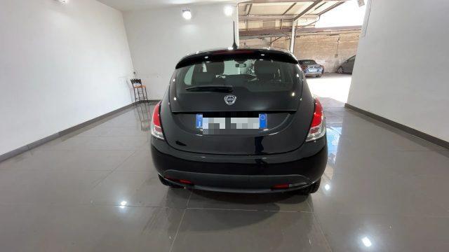 LANCIA Ypsilon 1.0 FireFly 5 porte S&S Hybrid Oro #Clima.Auto