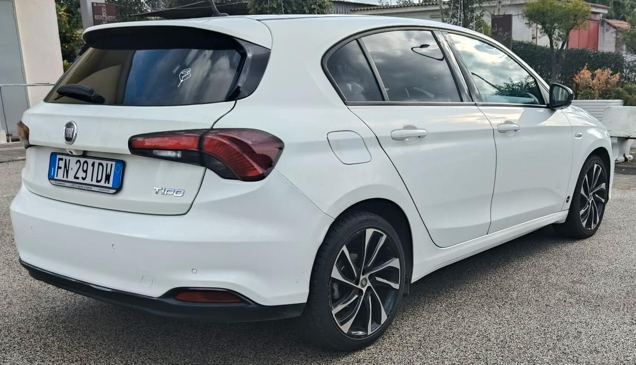 Fiat Tipo 1.6 Mjt automatica
