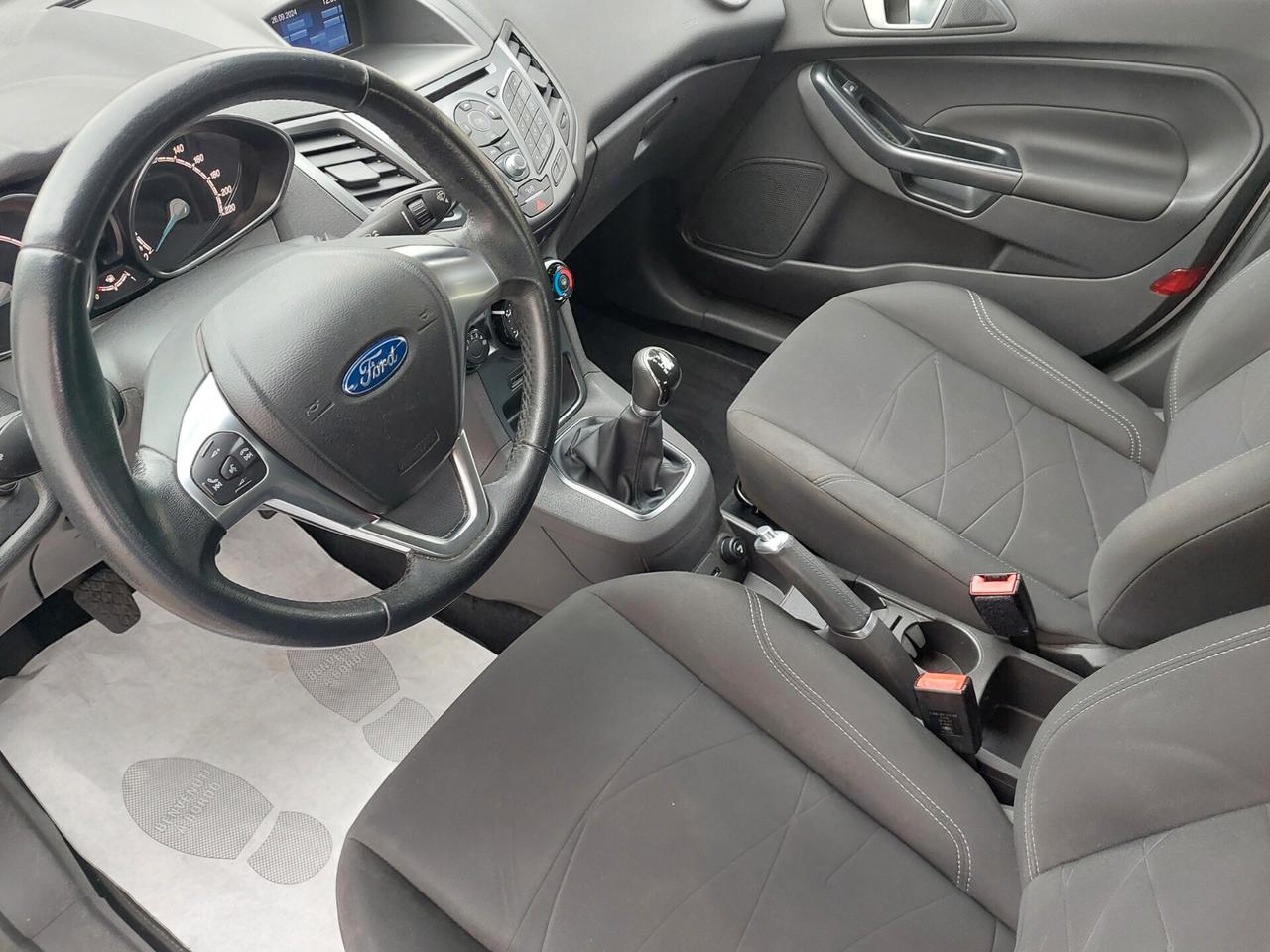 Ford Fiesta 1.0 Plus *UNICO PROPRIETARIO*