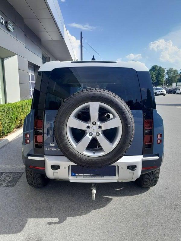 Land Rover Defender 3.0D I6 250 110 SE AWD auto.
