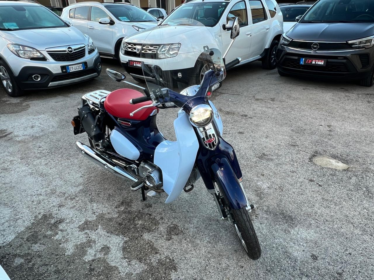 Honda Super Cub 125 KM0 ANNO 2021 IMMACOLATO !!!