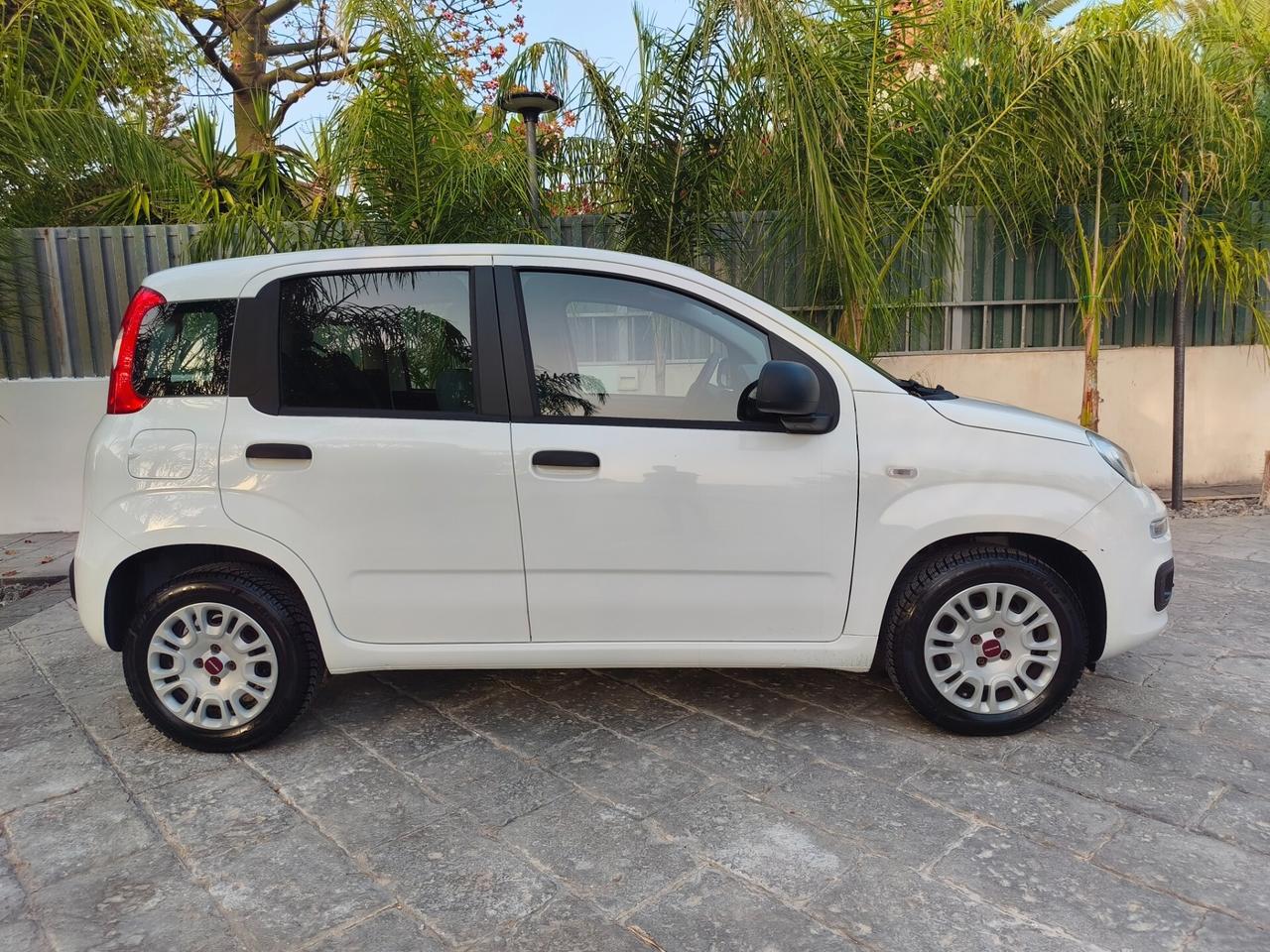 Fiat Panda 1.2 benzina 70CV Lounge