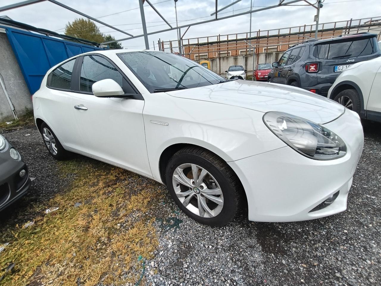 Alfa Romeo Giulietta 1.6 JTDm-2 105 CV Distinctive