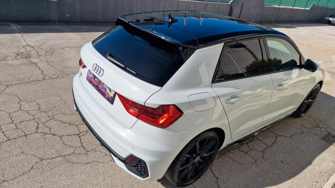 Audi A1 1.0 TFSI S-TRONIC S-LINE 116CV