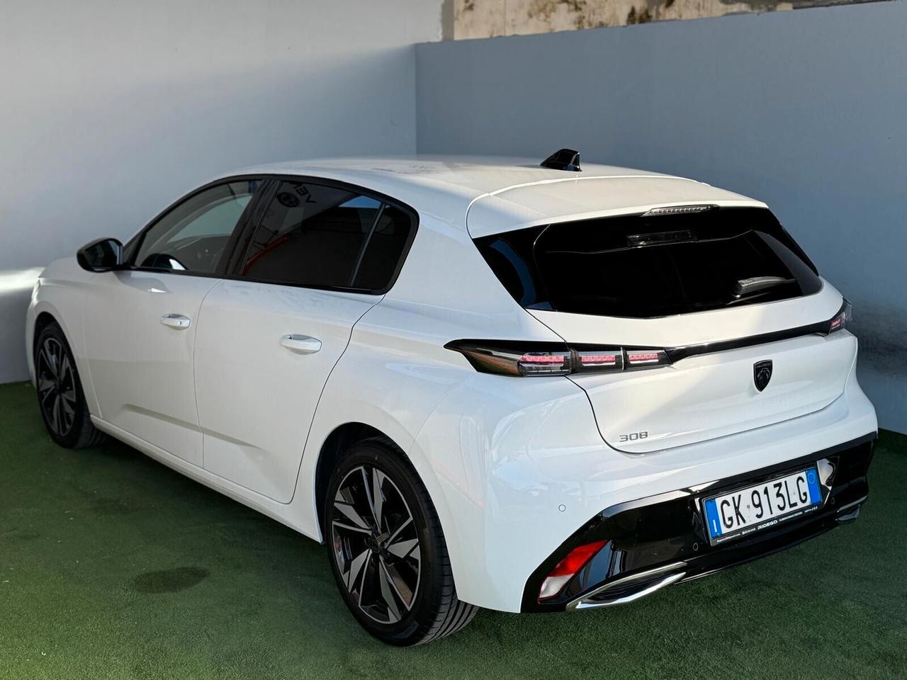 Peugeot 308 BlueHDi 130 S&S EAT8 GT