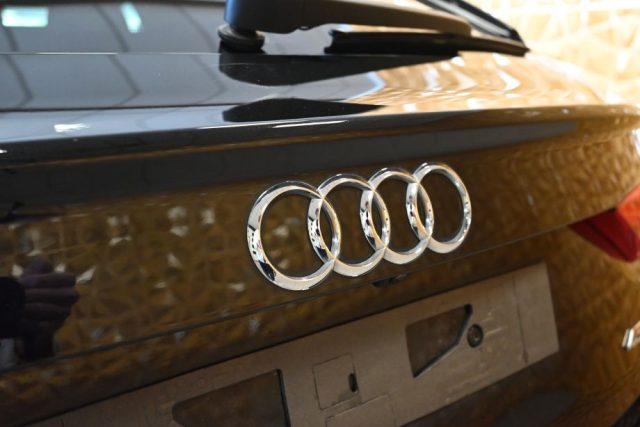 AUDI Q3 SPB 45TFSI e S-TR.BUSINESS PLUS PLUG-IN RADAR FULL