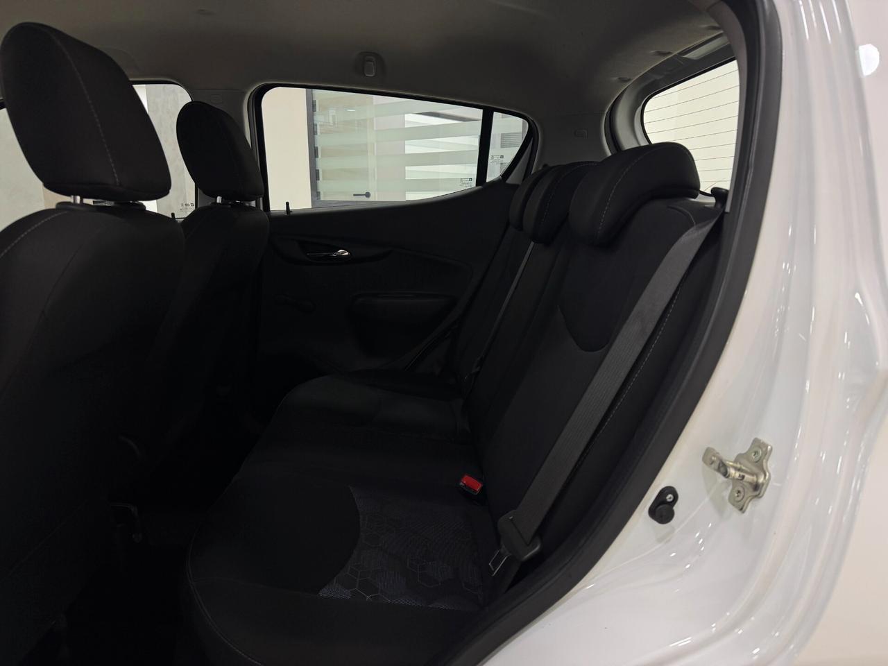 Opel Karl Rocks 1.0 73cv