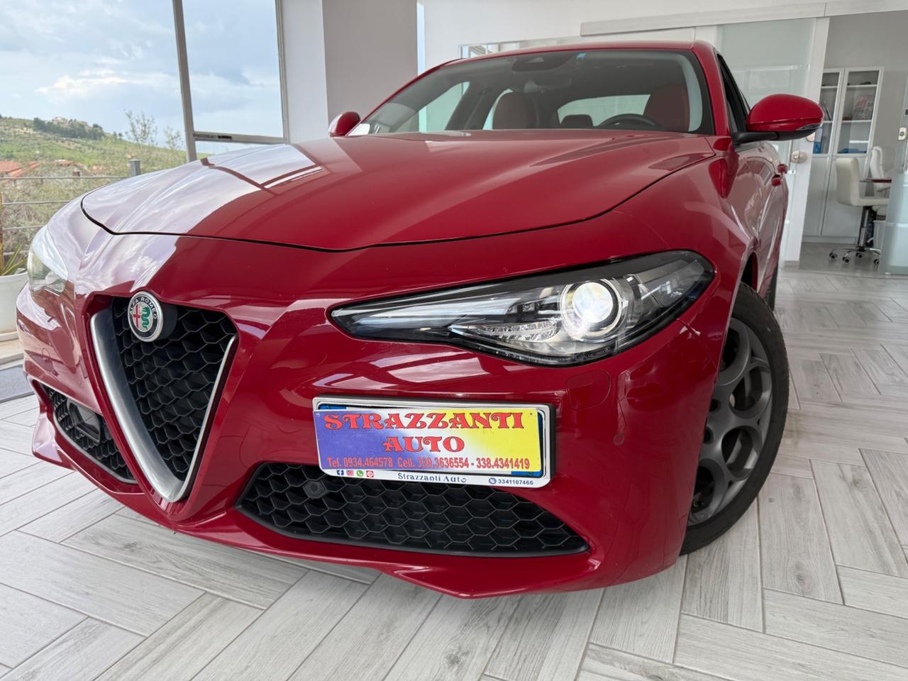 Alfa Romeo Giulia 2.2TurboD150cv ROSSO FERRARI+CARTIER2019