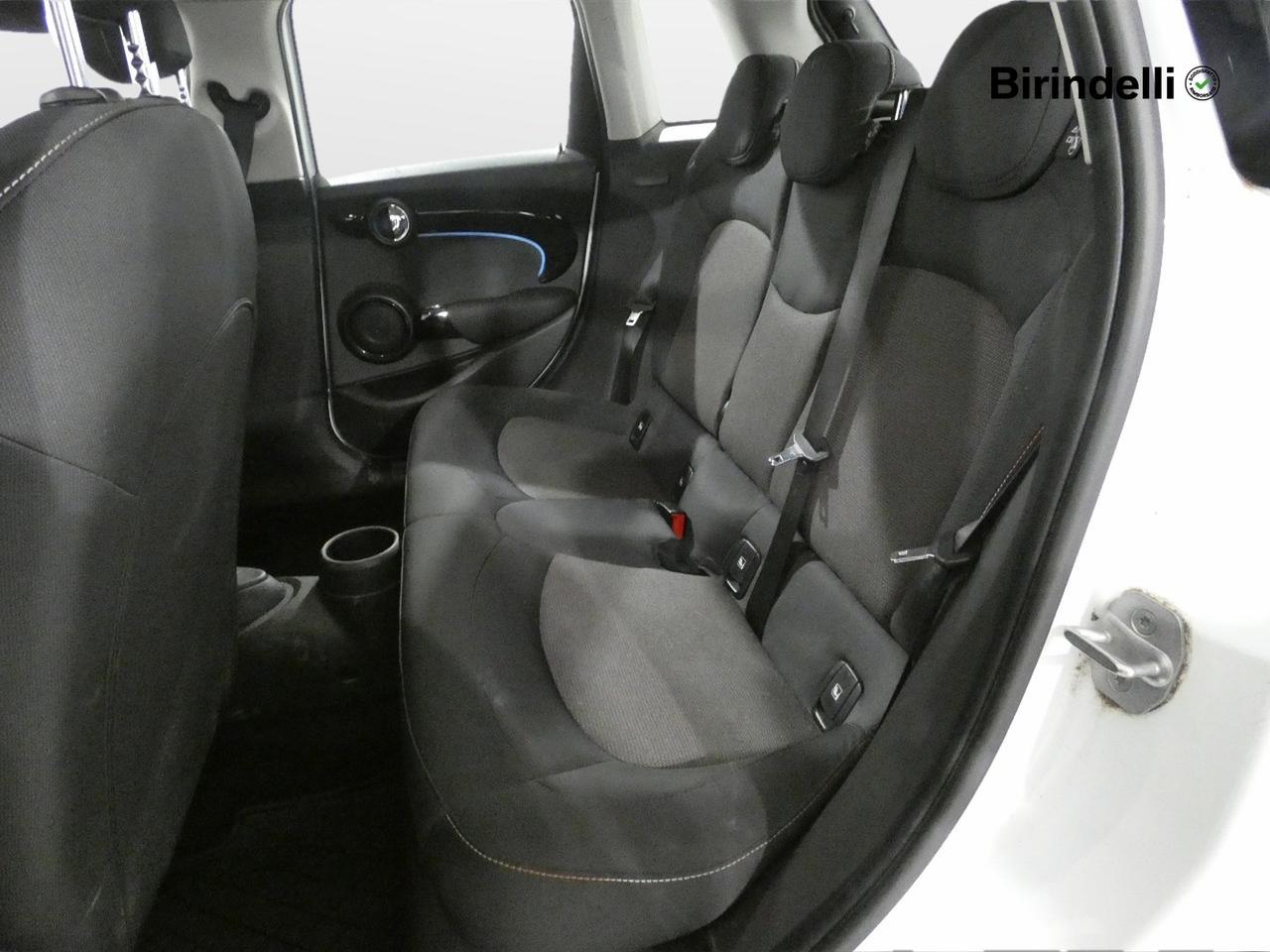 MINI Mini 5 porte (F55) - Mini 1.5 Cooper Classic 5 porte