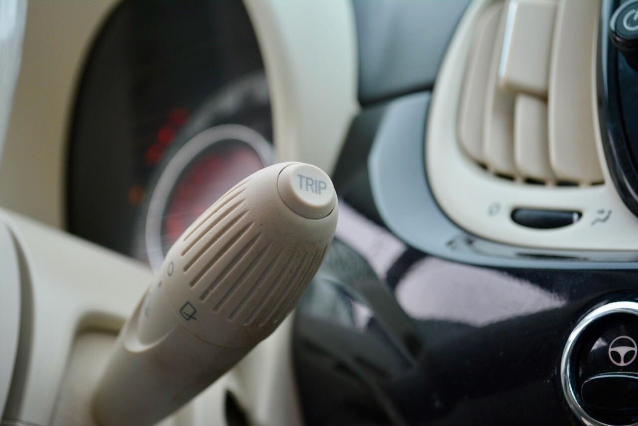 Fiat 500 1.0 Hybrid Hey Google