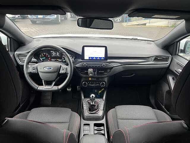 Ford Focus 1.0 EcoBoost Hybrid 125 CV 5p. ST-Line