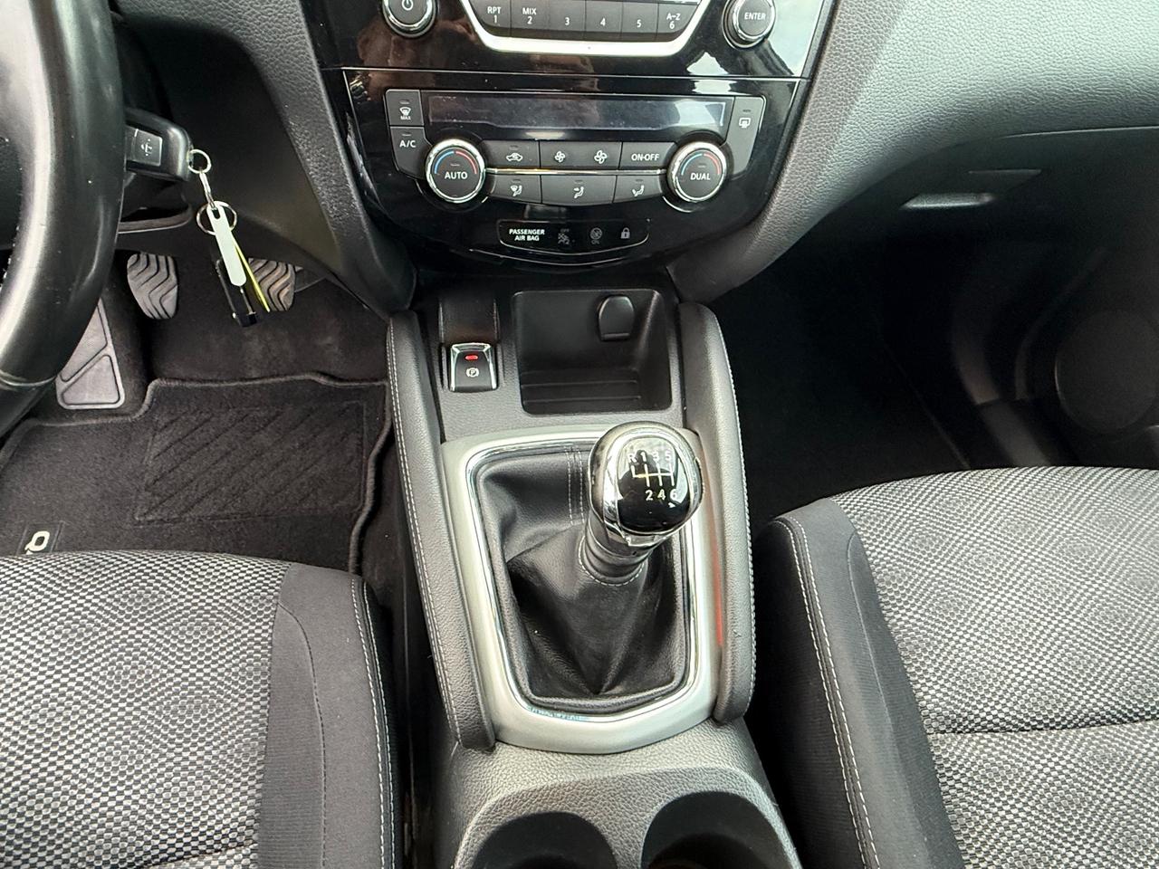 Nissan Qashqai 1.5 dCi DPF Acenta