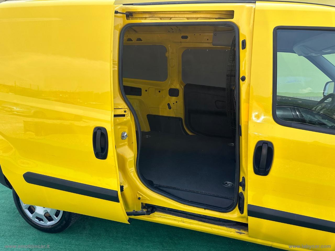 Doblò 1.3 MJT PL Combi Maxi N1