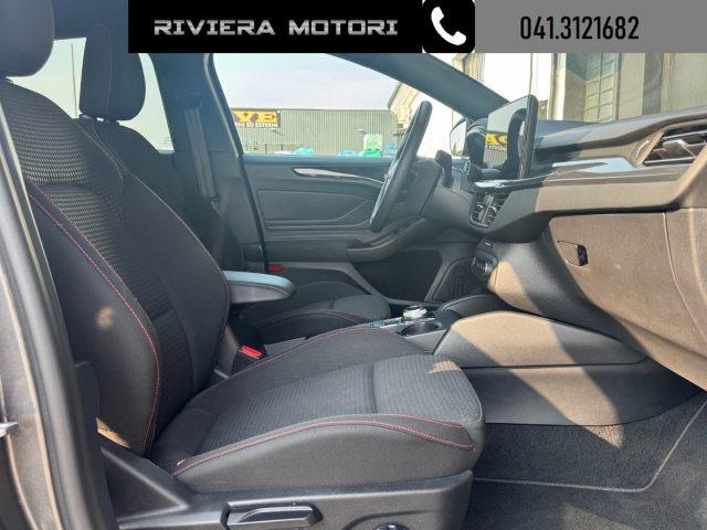 FORD Focus 1.5 EcoBlue 115 CV automatico 5p. ST-Line