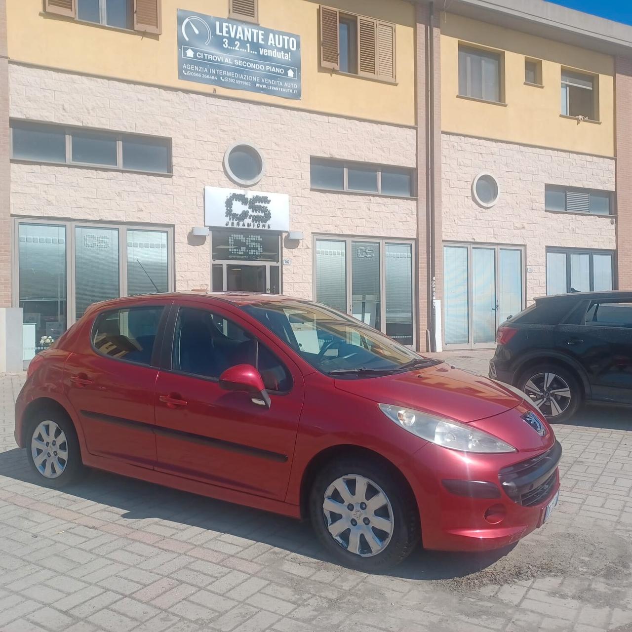 113588KM PEUGETO 207 1.4 HDI NEOPATENTATI