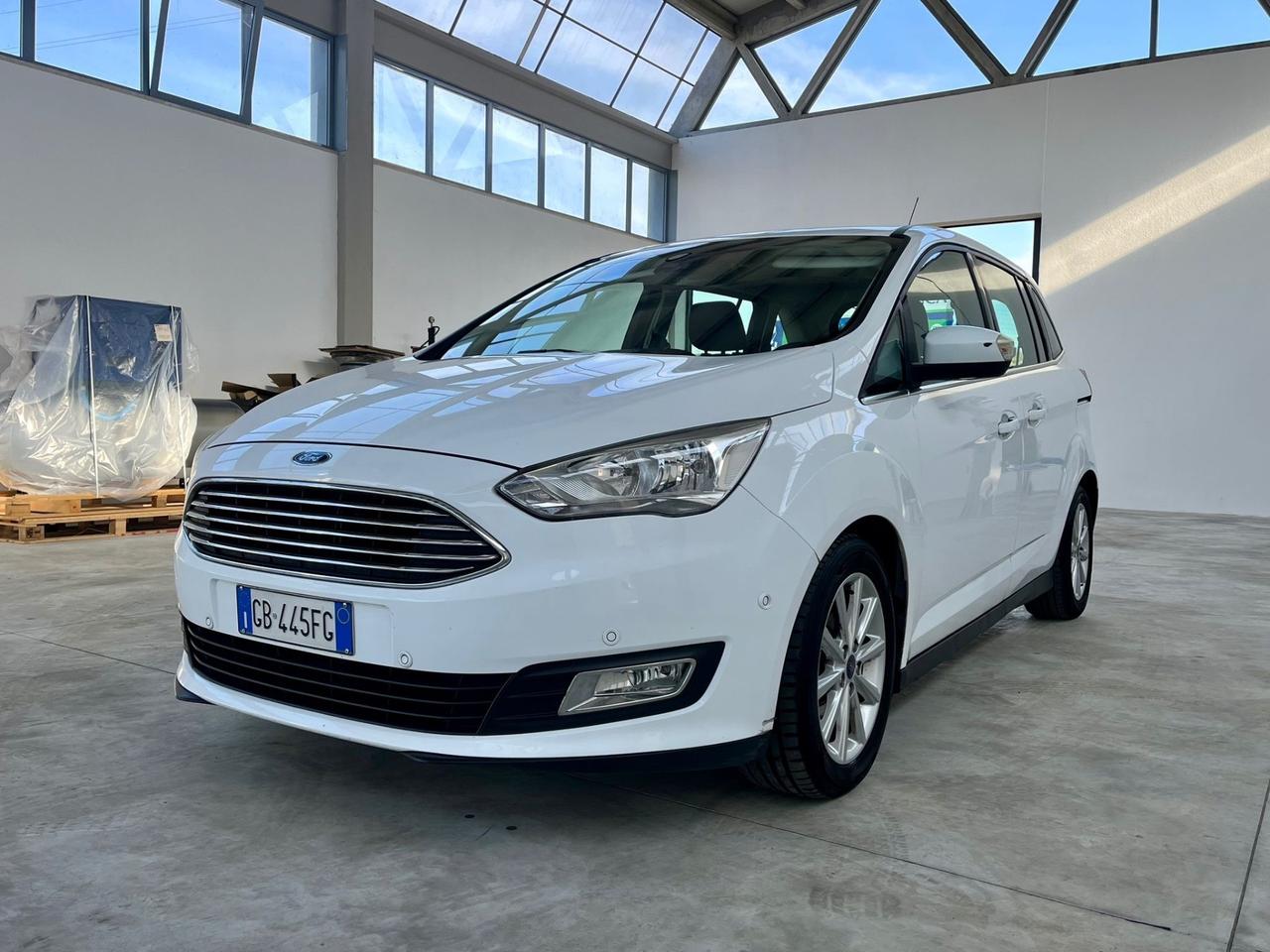 Ford C-Max 7p 1.5 TDCi 120CV S&S Titanium