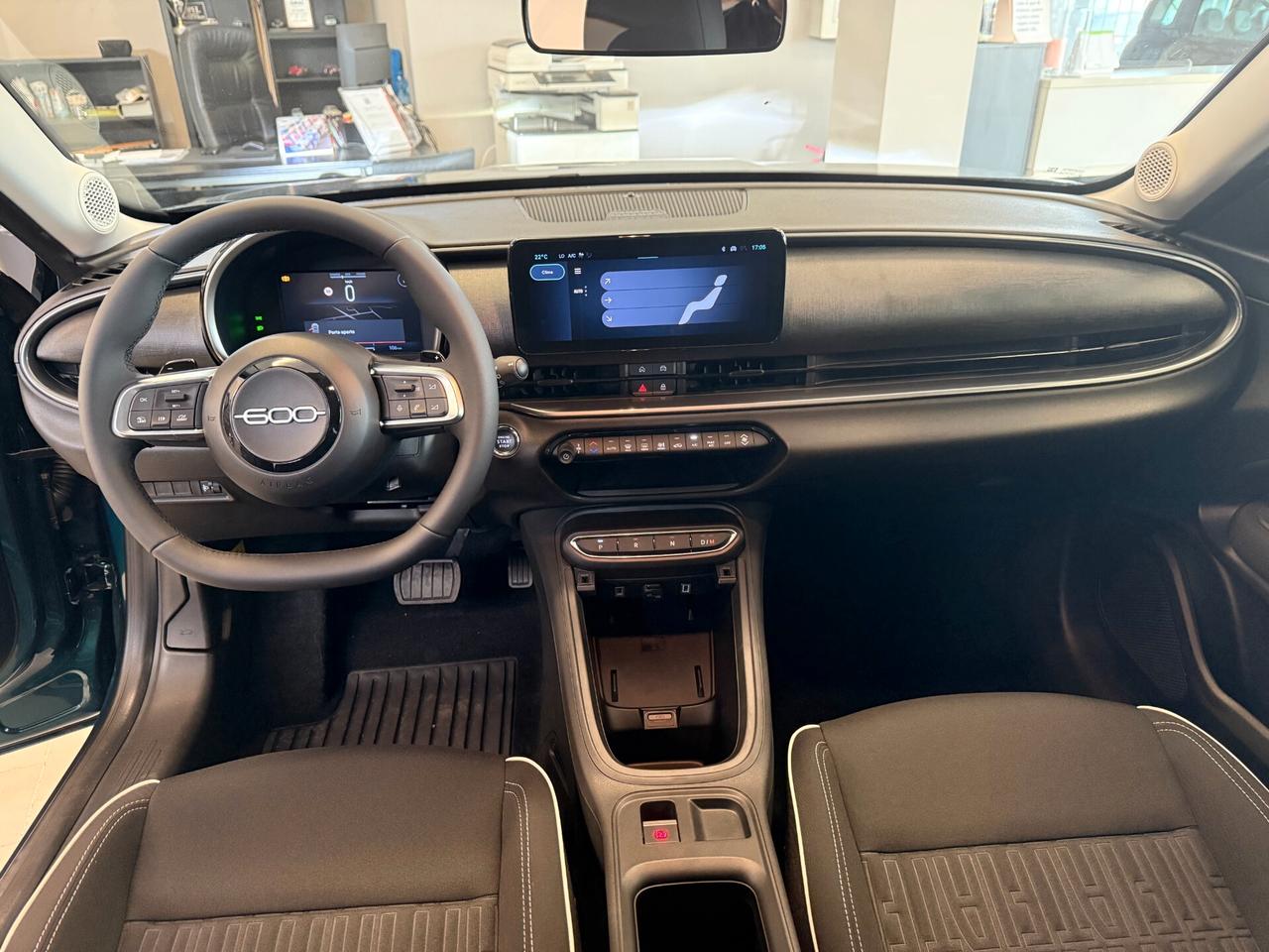 Fiat 600 Hybrid 110 CV DCT MHEV Pop