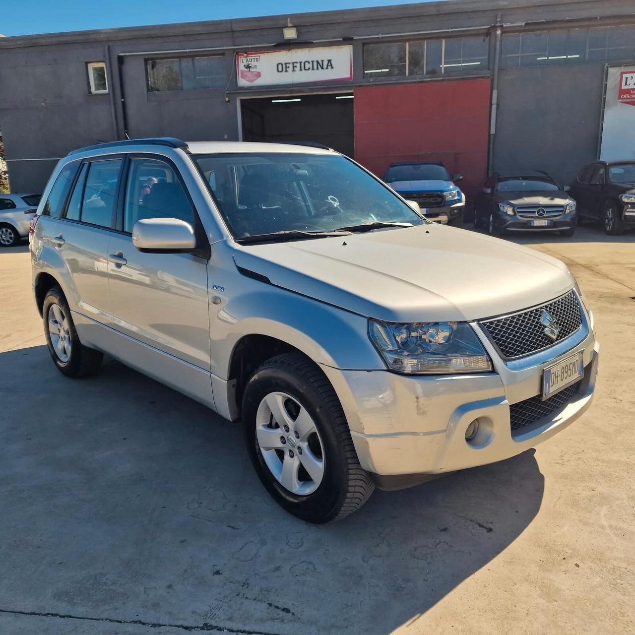 Suzuki Grand Vitara 1.9 DDiS 5 porte Executive GARANTITA