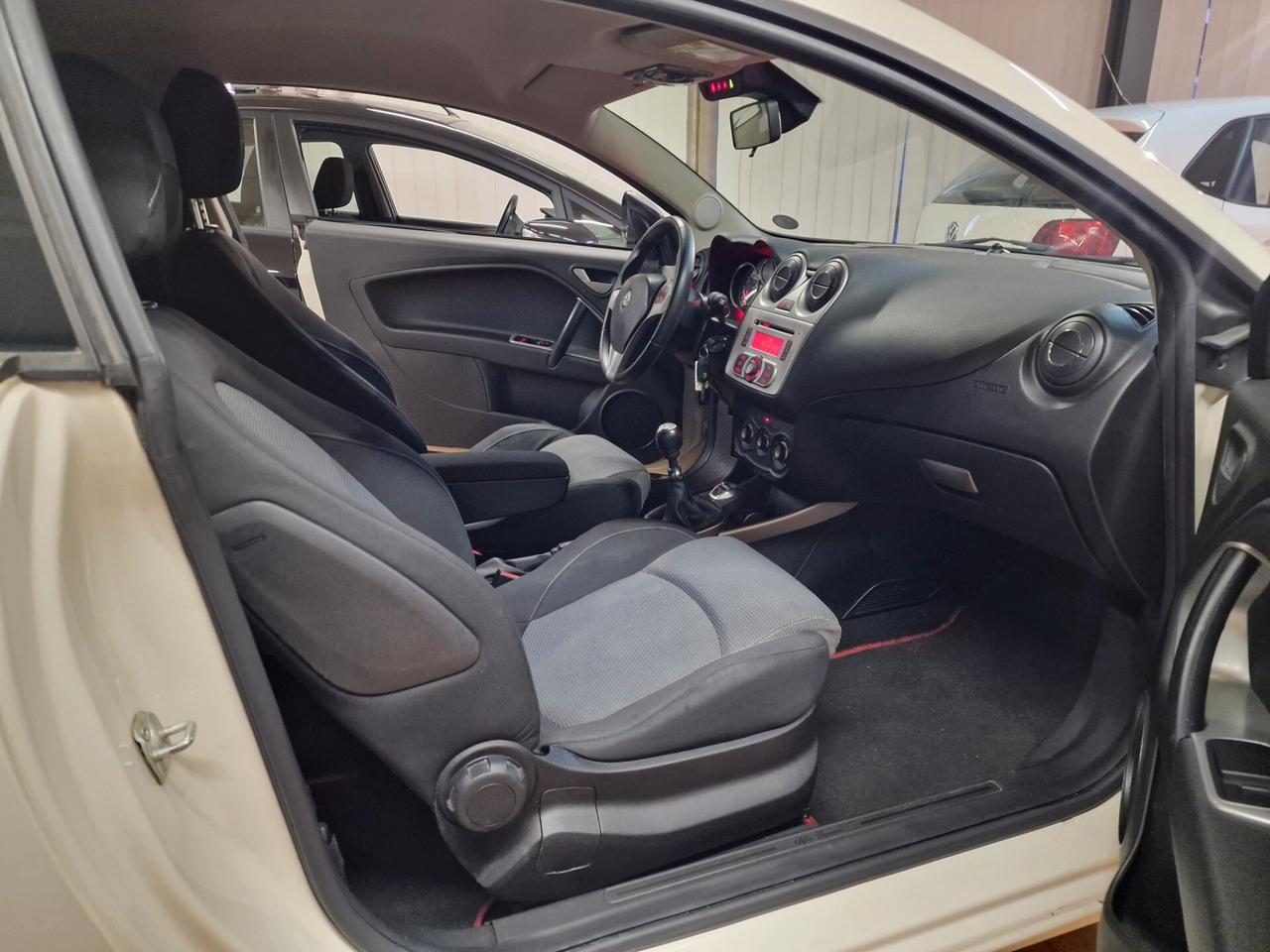 Alfa Romeo MiTo 1.4 78 CV Distinctive Sport Pack