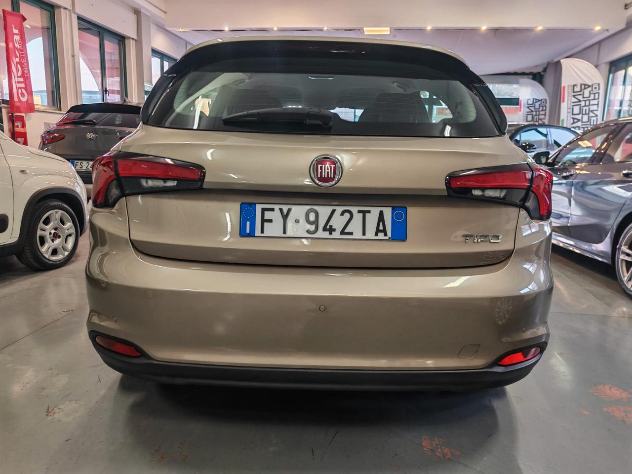 Fiat Tipo 1.6 Mjt S&S 5 porte Lounge