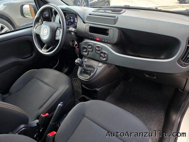 FIAT Panda 1.0 70CV FireFly S&S Hybrid Virtual Cokpit