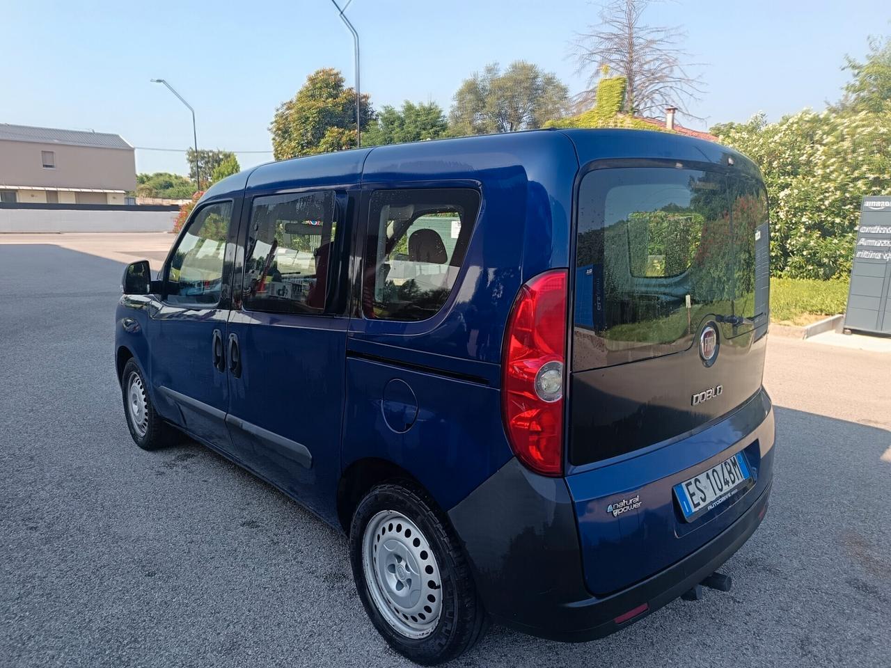 Fiat Doblò 1.4 T-Jet 16V Natural Power Gancio traino