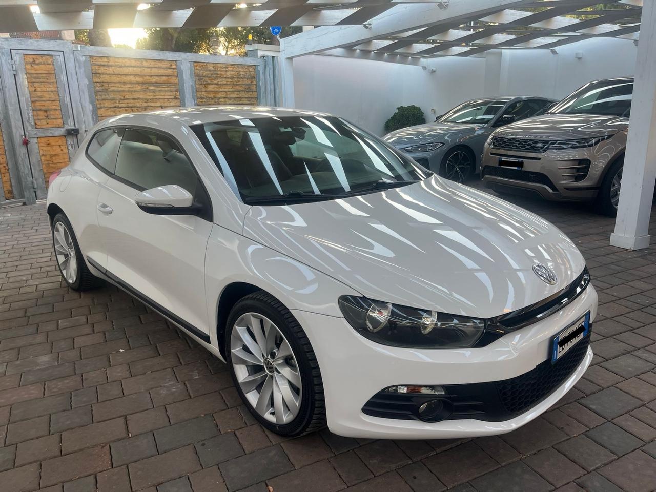 Volkswagen Scirocco 2.0 TDI 140CV DPF