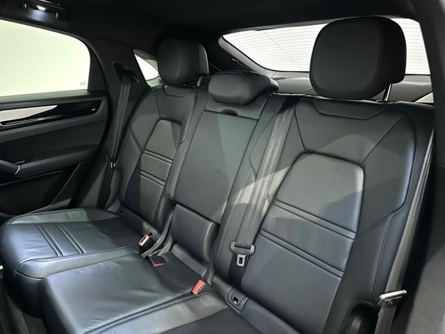 PORSCHE Cayenne Coupé 3.0 V6