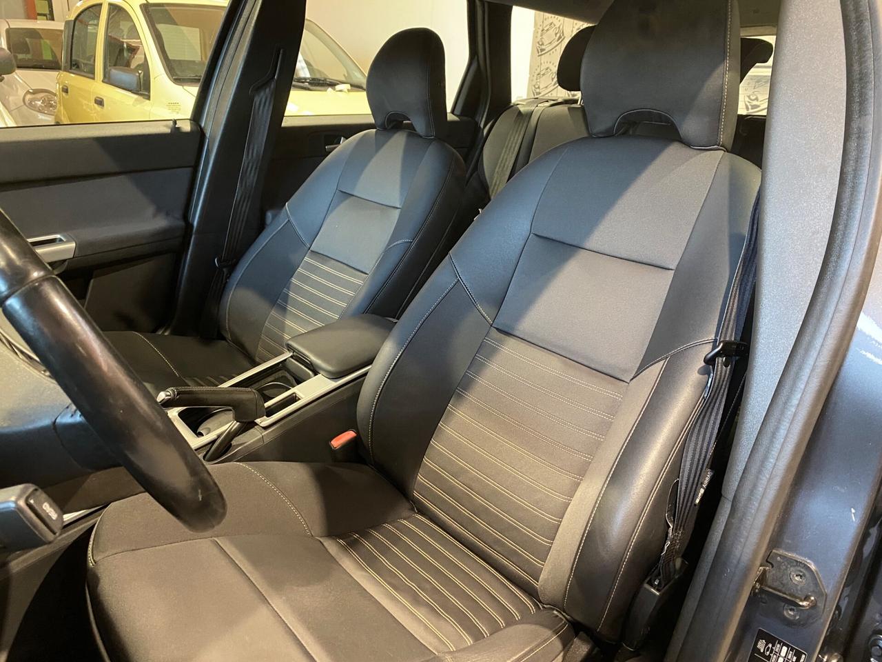 Volvo V50 1.6D 2012 • Spaziosa e sicura