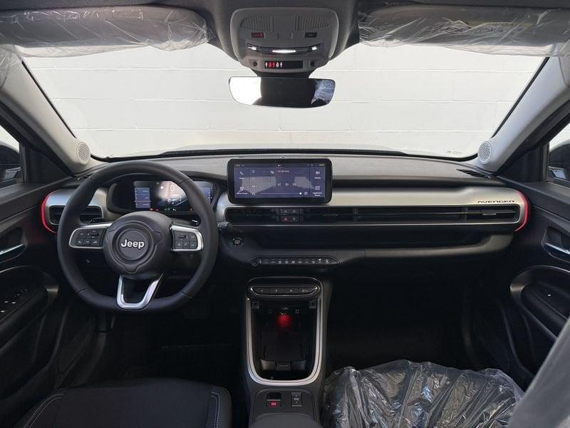 Jeep Avenger 1.2 Turbo 110 CV MHEV Summit