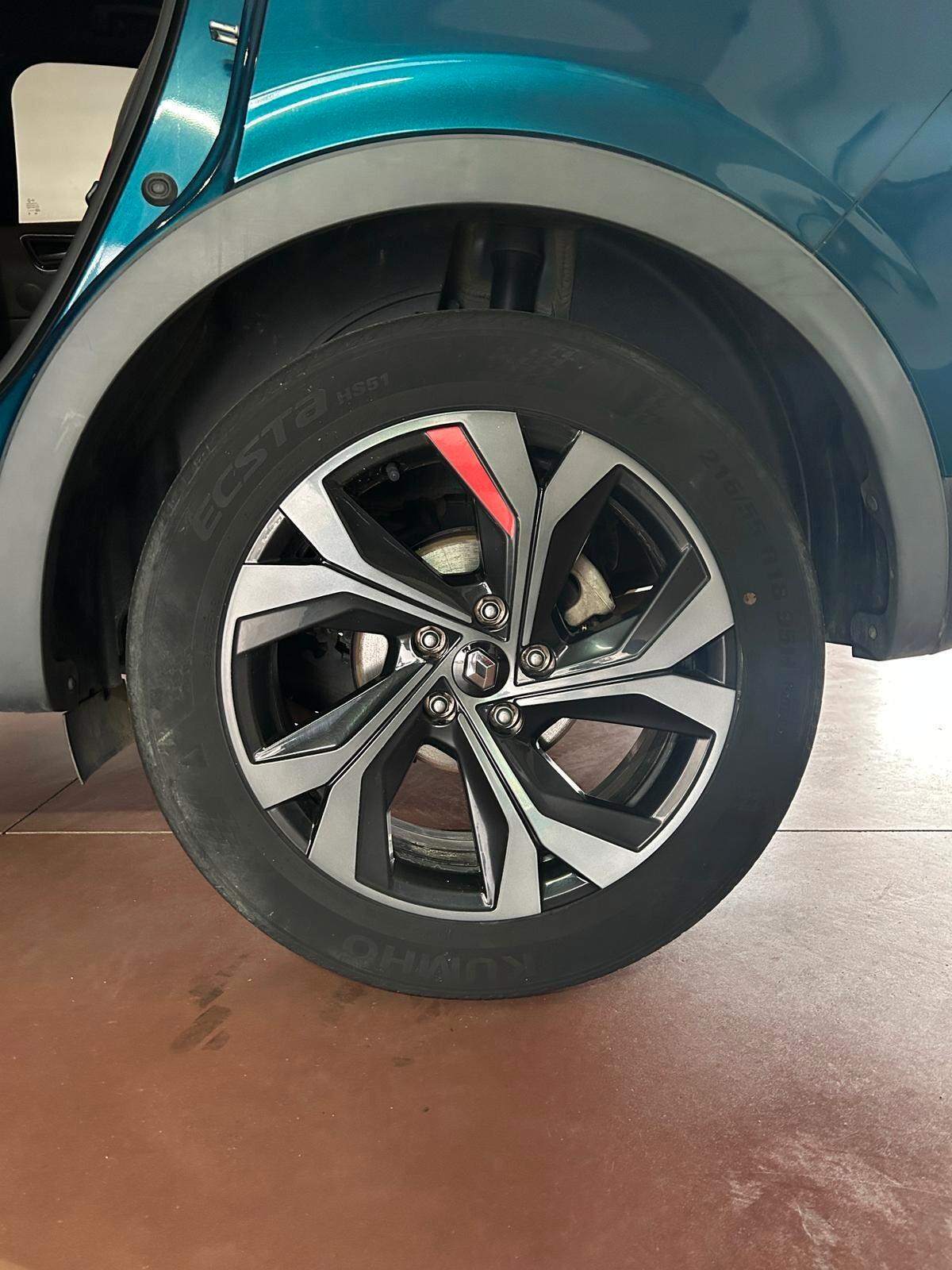 Renault Arkana Hybrid E-Tech 145 CV R.S. Line