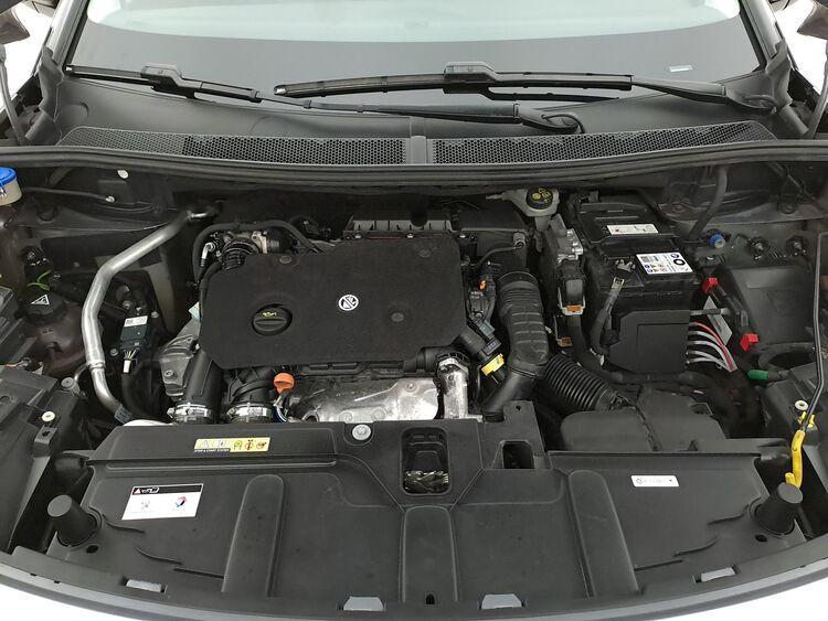 Peugeot 3008 Allure EAT8 BR427718 1.5 Diesel 131CV