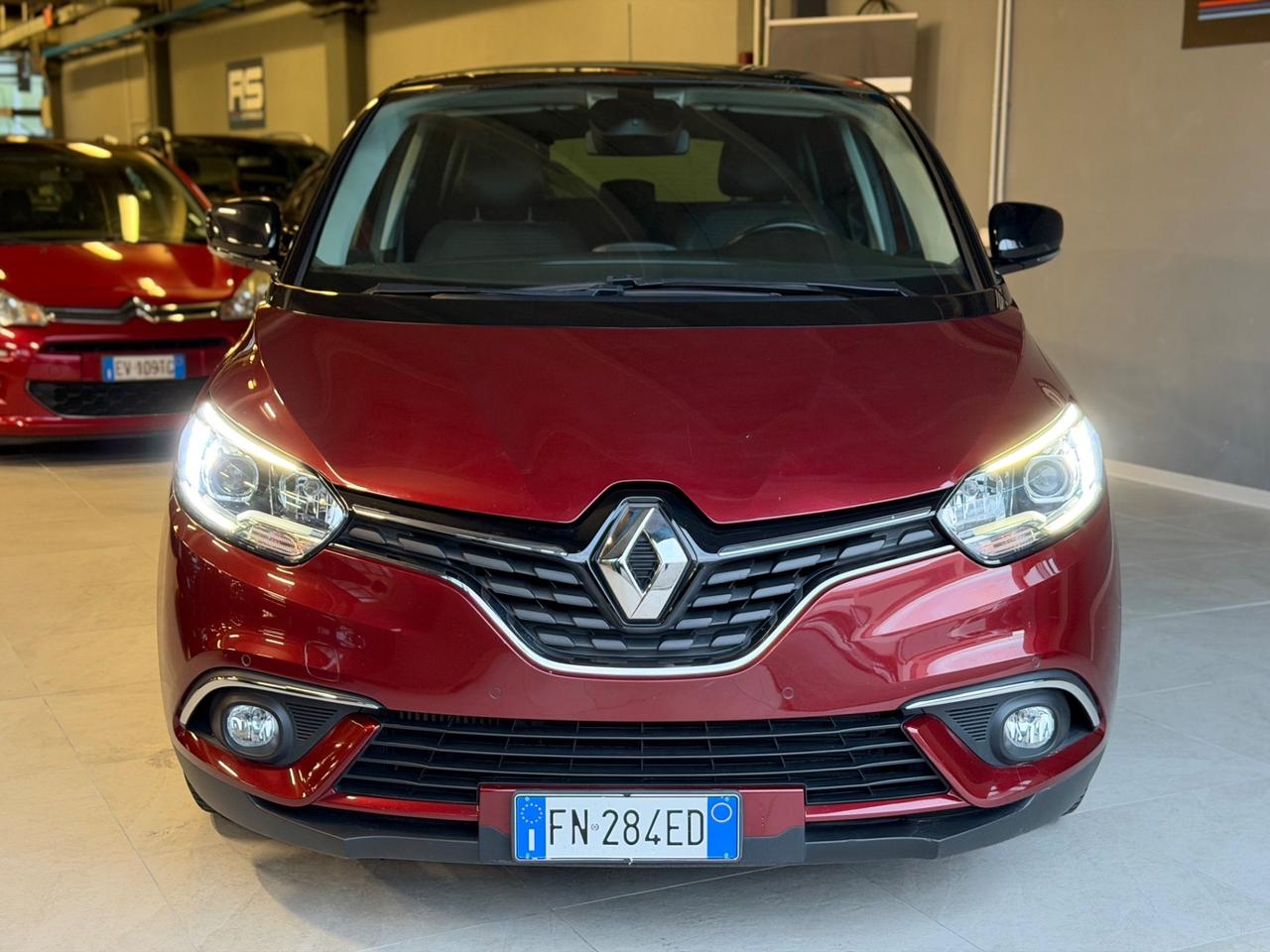Renault SCÈNIC 1.5 dCi EU6B BOSE INITIALE PARIS