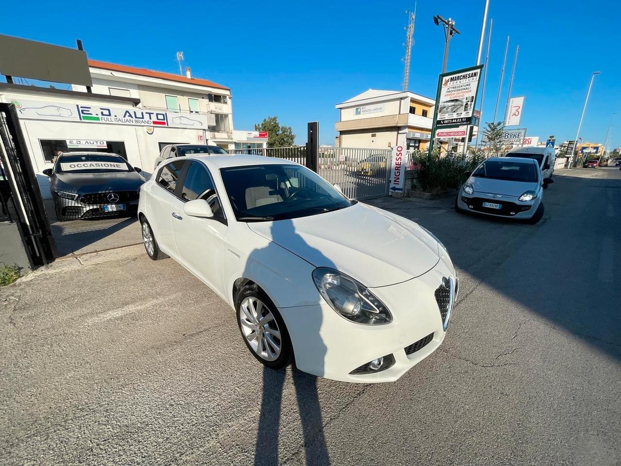 Alfa Romeo Giulietta 1.6 JTDm-2 105 CV Exclusive
