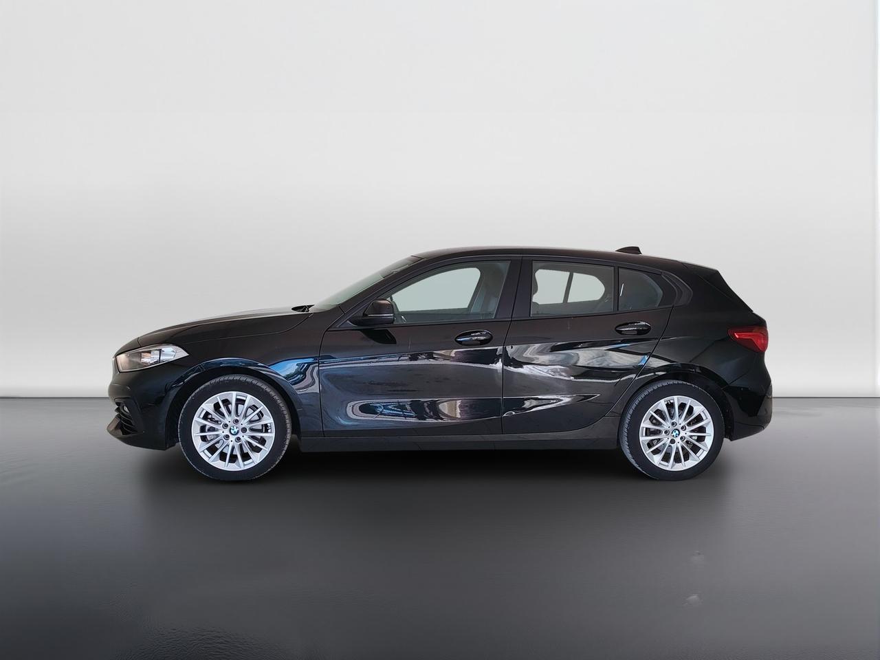 BMW Serie 1 F40 - 118d Business Advantage auto