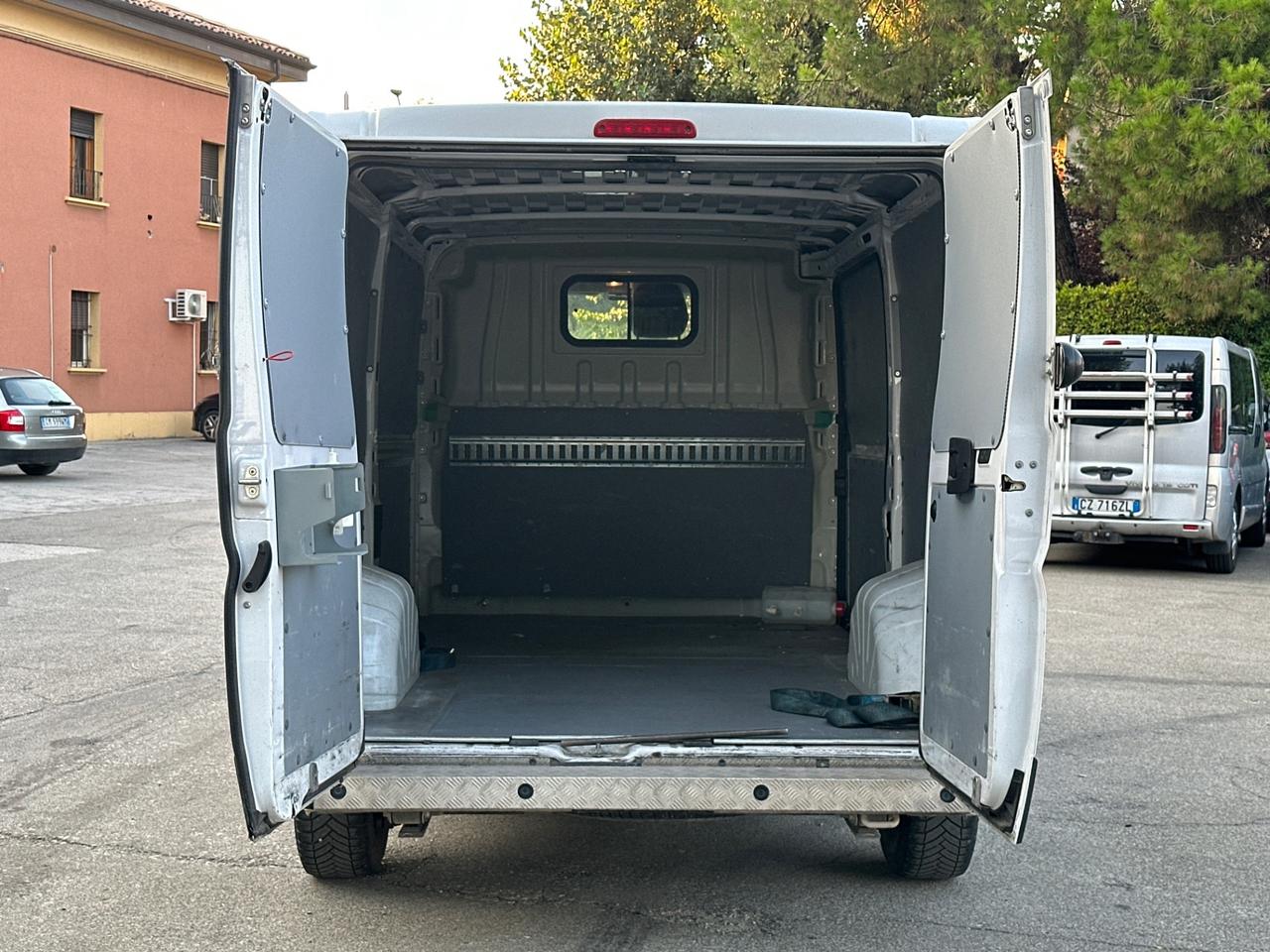 Peugeot Boxer 35 2.2 BlueHDi 140 S&S PM-TM Furgone