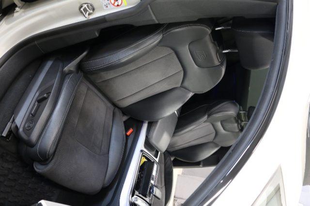 AUDI Q8 55 TFSI quattro tiptronic Sport