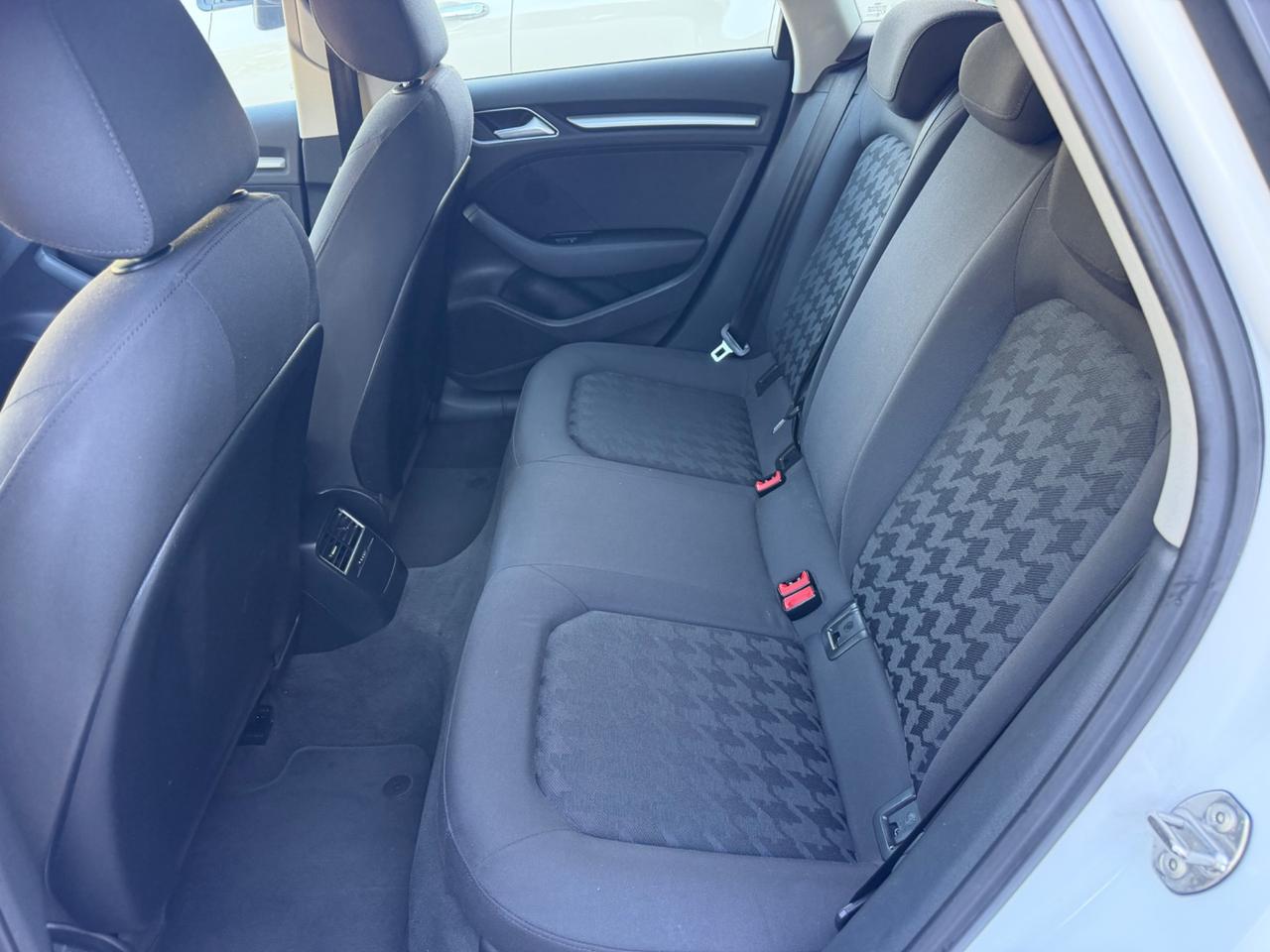 Audi A3 SPB 1.6 TDI Business