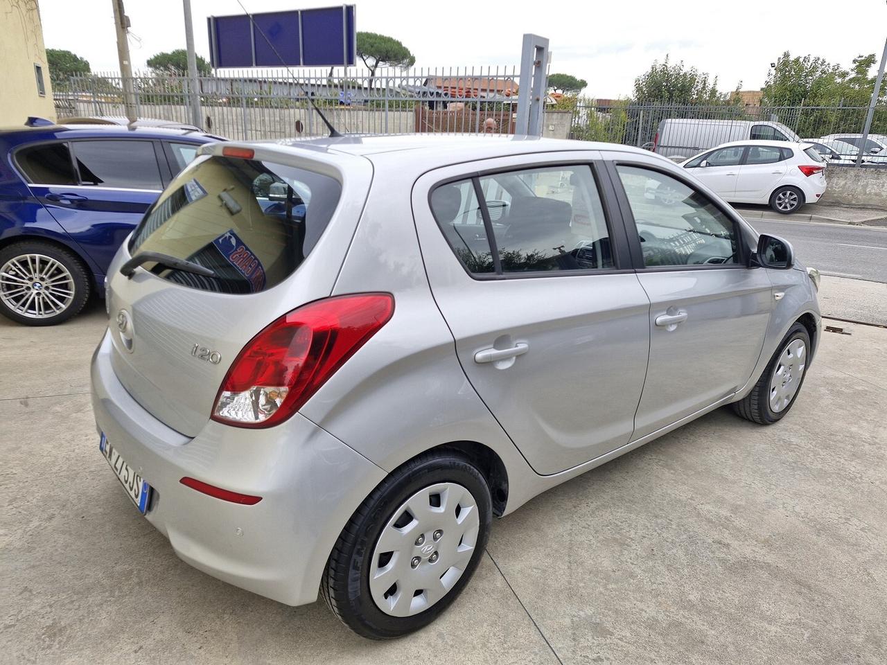 HYUNDAI I20 1.2 BENZINA/GPL ANNO 2014