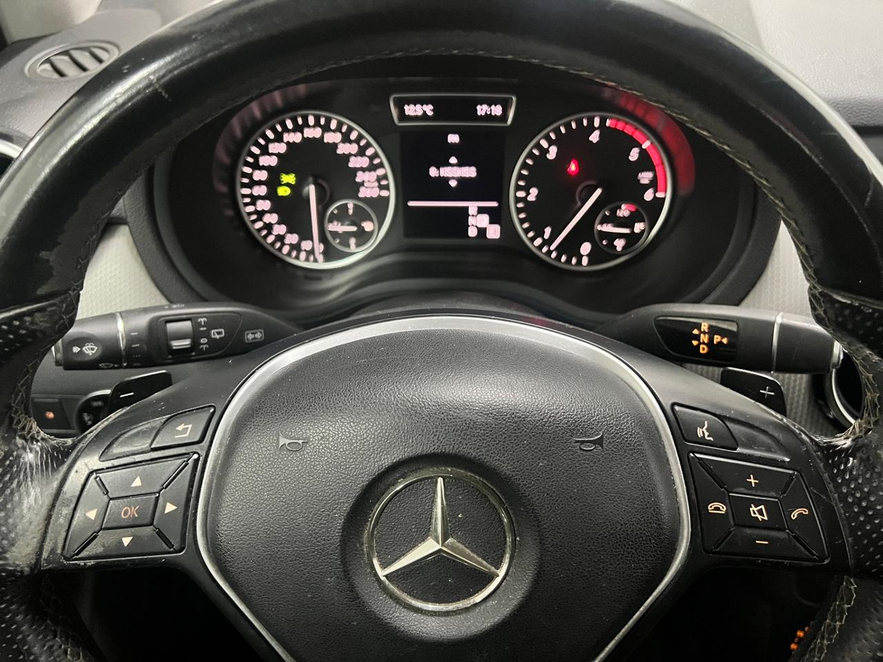 Mercedes-benz B 180 B 180 CDI Automatic Premium