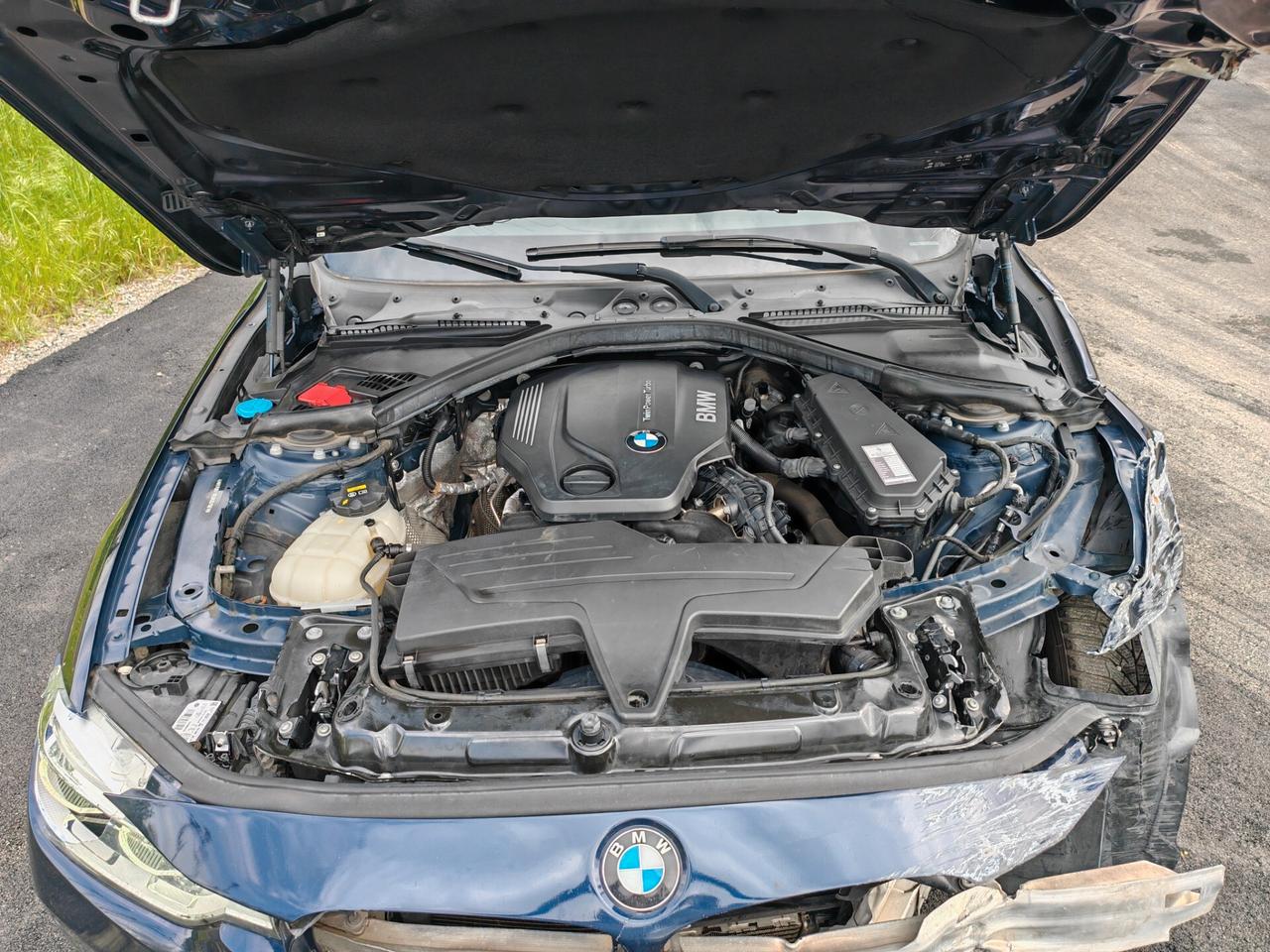 Bmw 318d Touring Incidentata/Sinistrata