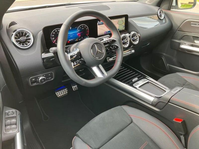 Mercedes-Benz GLA GLA 180 AMG Line ADVANCE PLUS LED CAMERA KEYLESS