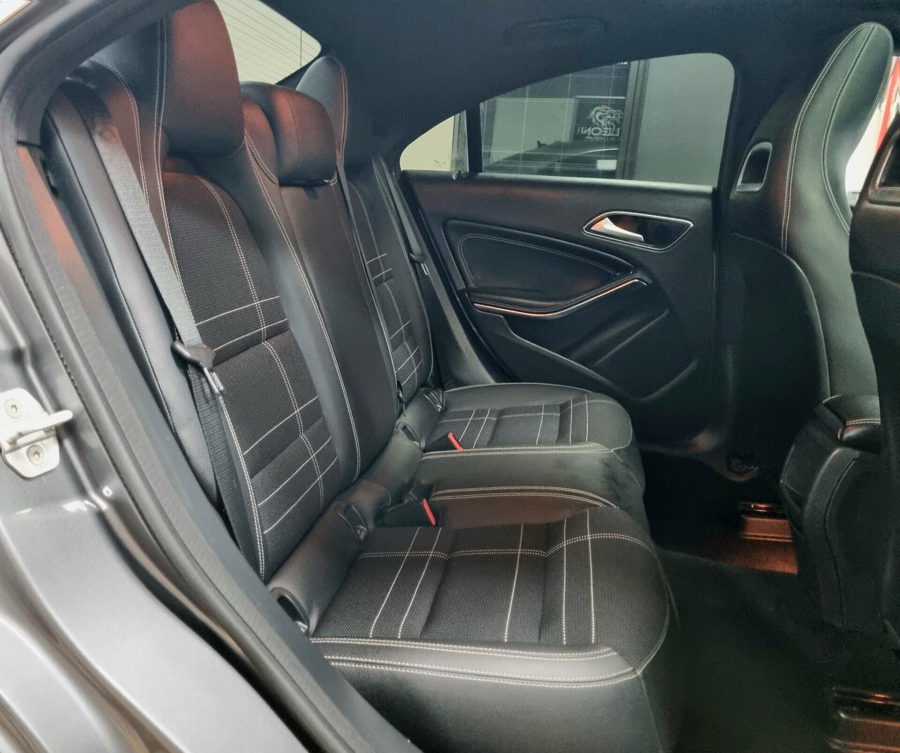 MERCEDES-BENZ CLA200 CDI 136CV EXECUTIVE TETTUCCIO