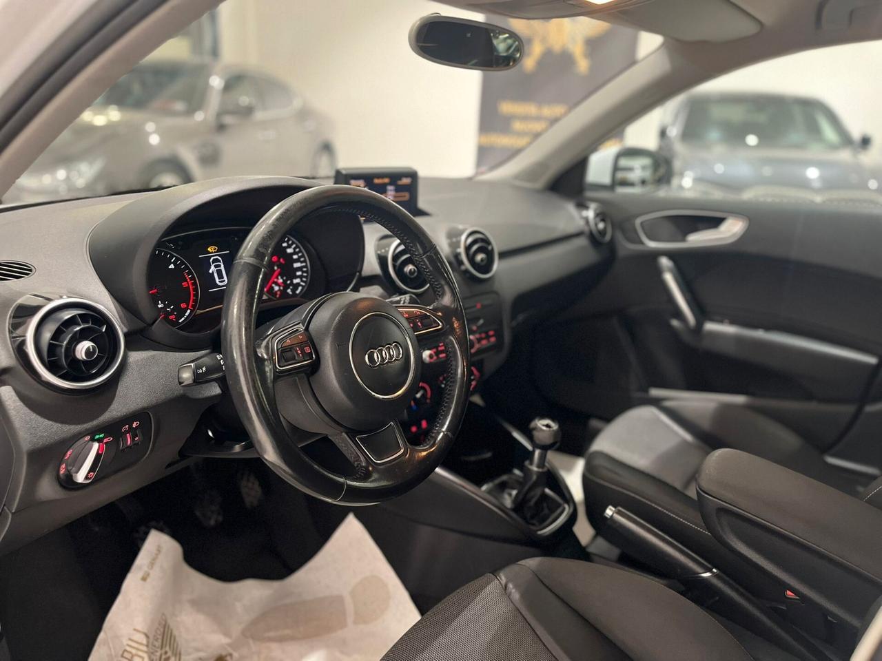 Audi A1 1.6 TDI 90 CV Neo Patentati 2012