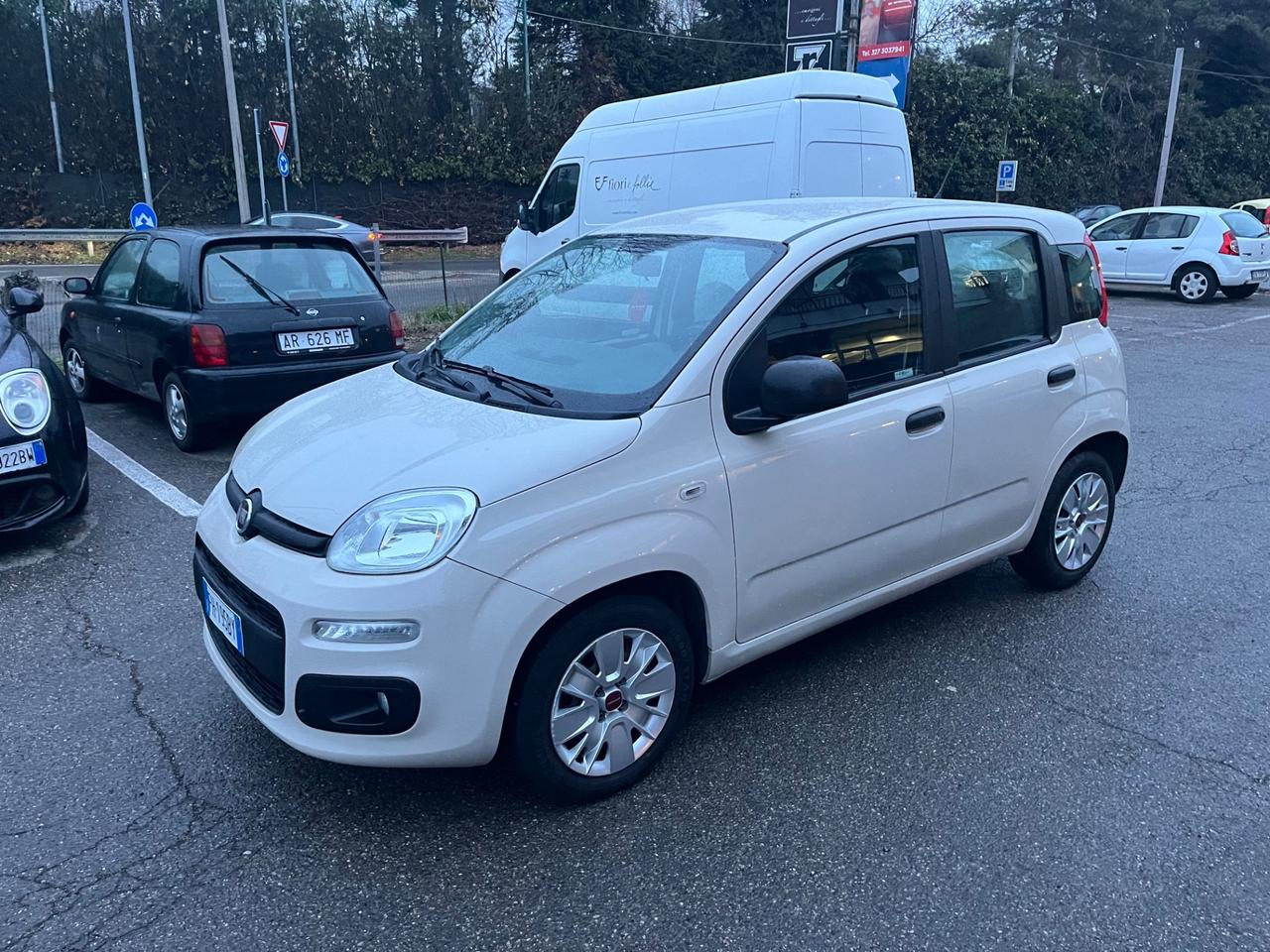 Fiat Panda 1.2 Lounge/69CV/neopatentati/Euro6B/unico proprietario