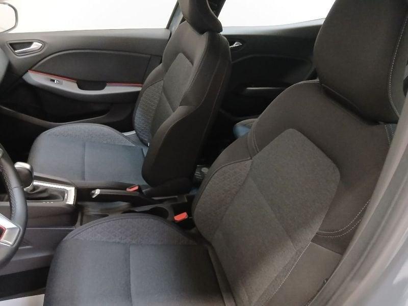 Renault Clio 1.6 E-Tech hybrid Intens 140cv auto my21