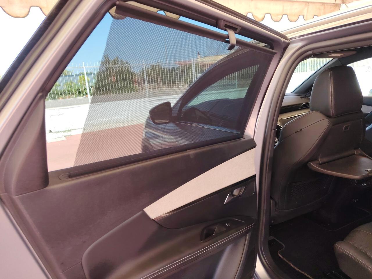 Peugeot 5008 BlueHDi 130 EAT8 GT Pack FULL 7 posti