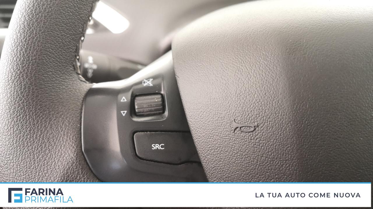 PEUGEOT 208 I 2015 - 208 5p 1.2 puretech Allure s&s 82cv neopatentati